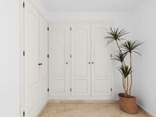 3 Bedrooms Apartment in Estepona