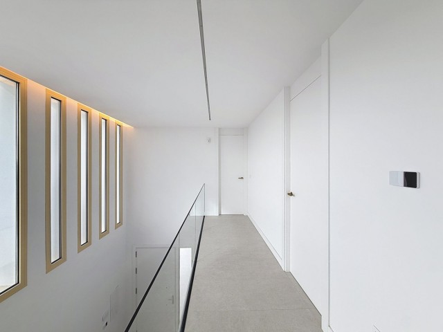 Villa con 6 Dormitorios  en Málaga