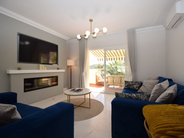 Ático con 3 Dormitorios  en La Cala Hills