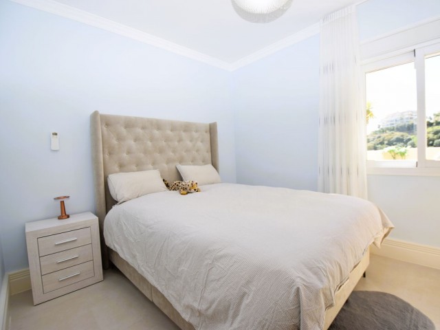 Ático con 3 Dormitorios  en La Cala Hills