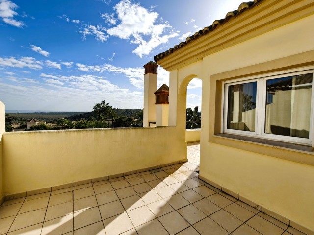 3 Makuuhuoneen Huoneisto San Roque Club