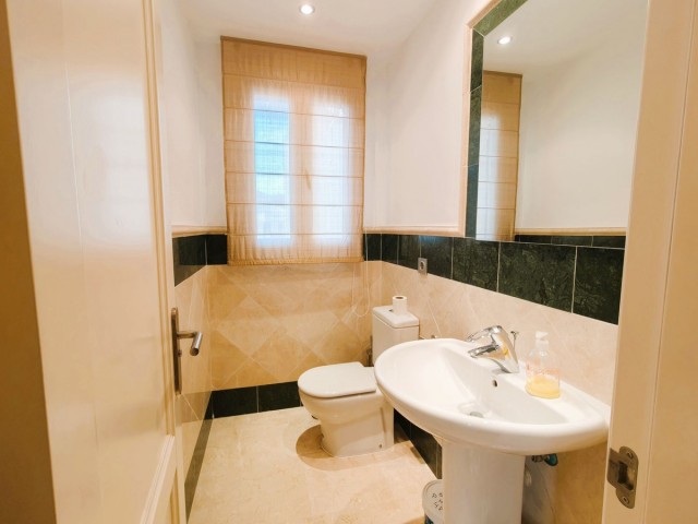 3 Makuuhuoneen Huoneisto San Roque Club