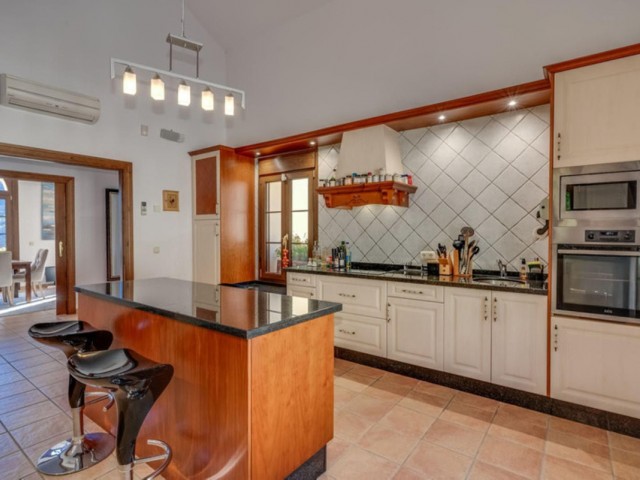 5 Slaapkamer Villa in Benahavís