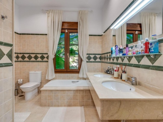 5 Slaapkamer Villa in Benahavís