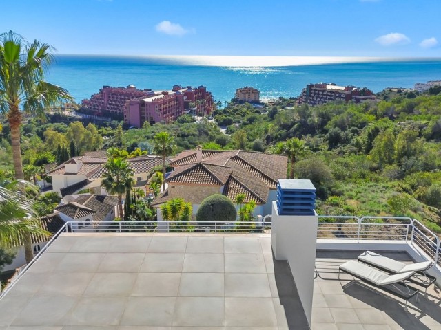 4 Sovrums Villa i Benalmadena