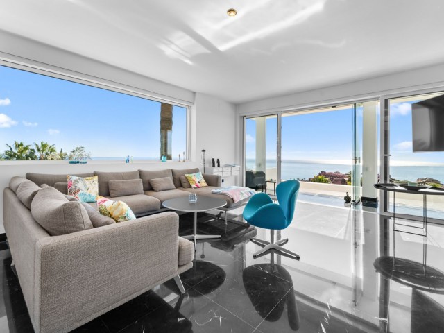 4 Bedrooms Villa in Benalmadena