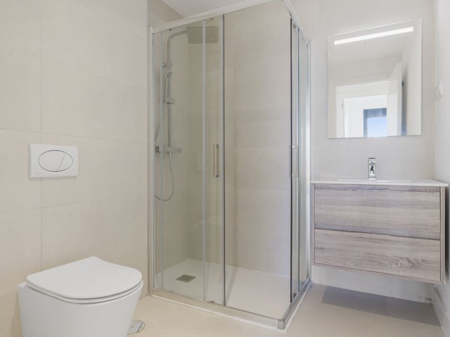 2 Sovrums Lägenhet i Fuengirola