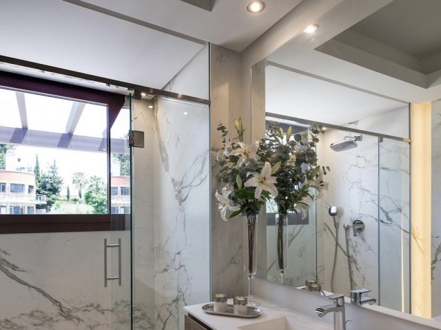 3 Bedrooms Villa in Marbella