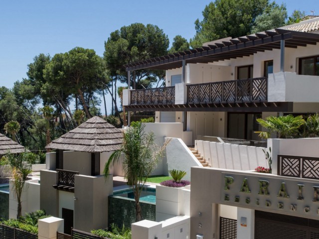 3 Bedrooms Villa in Marbella