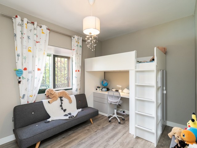 3 Schlafzimmer Apartment in Elviria