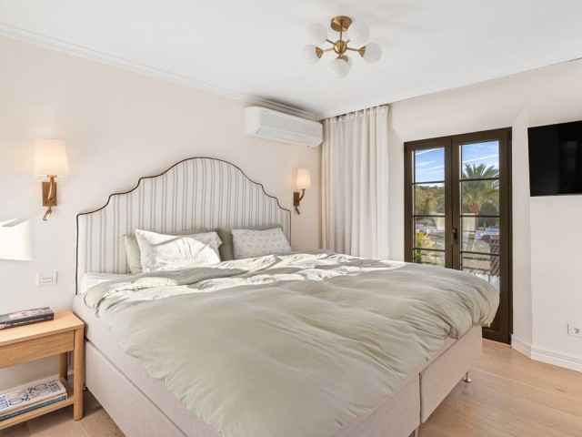 2 Bedrooms Townhouse in Nueva Andalucía