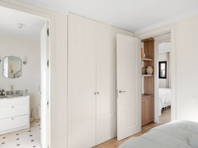 2 Bedrooms Townhouse in Nueva Andalucía