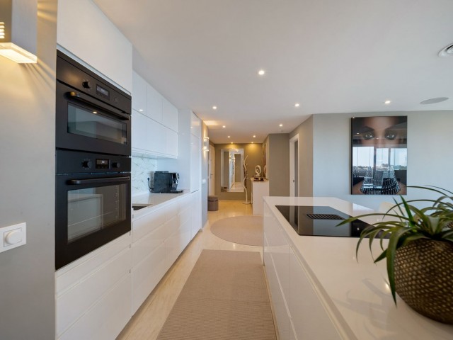 Kattohuoneisto Calahonda