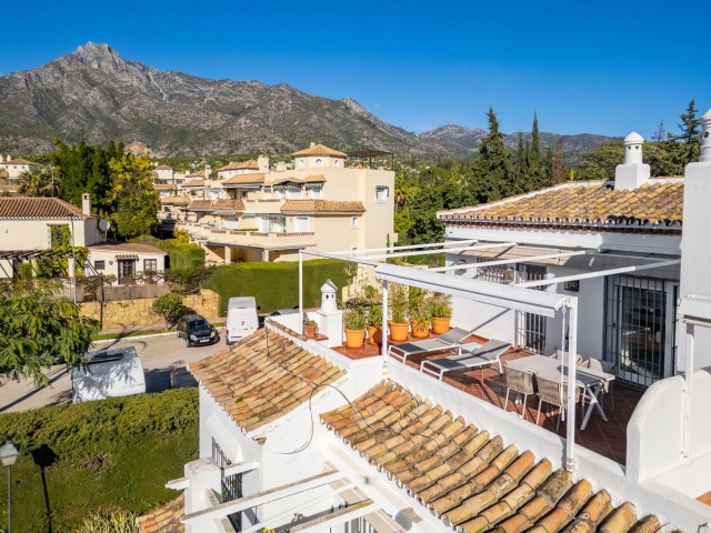 3 Bedrooms Apartment in Nagüeles