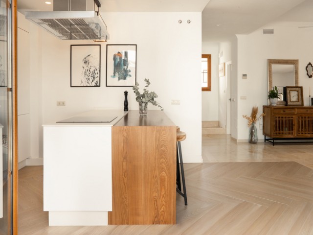 4 Soveroms Villa i Estepona