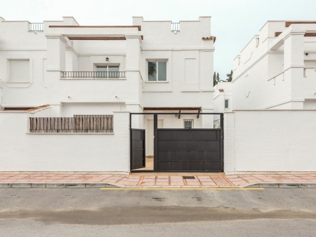 Villa, Nueva Andalucia