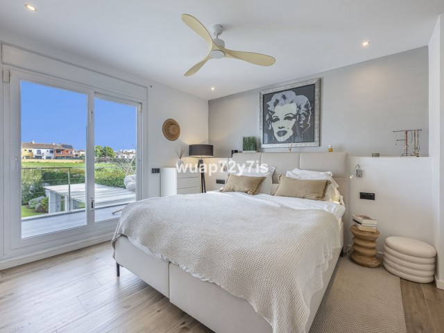 Villa avec 4 Chambres  à San Pedro de Alcántara