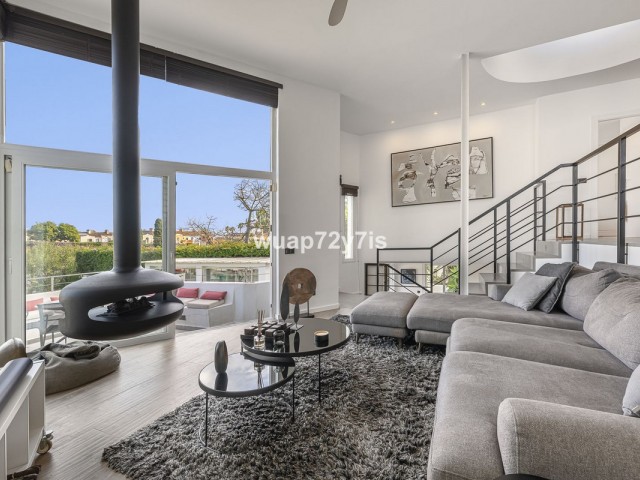 Villa avec 4 Chambres  à Guadalmina Alta