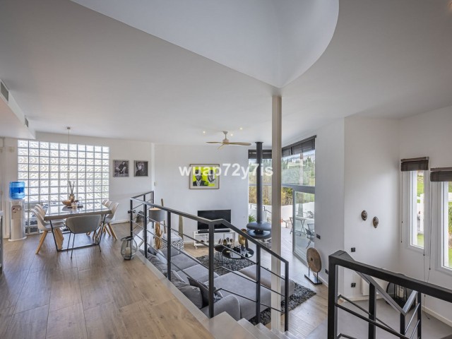Villa avec 4 Chambres  à Guadalmina Alta