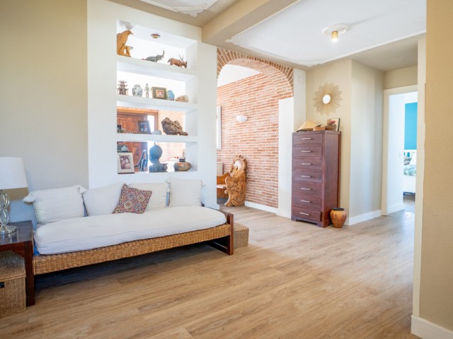 5 Bedrooms Villa in Nueva Andalucía