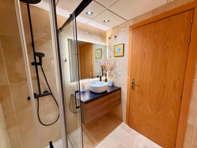 2 Soveroms Leilighet i Estepona