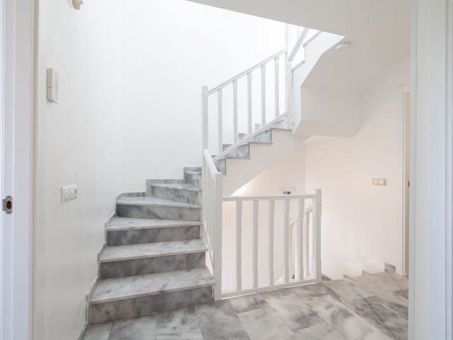 3 Bedrooms Townhouse in Fuengirola