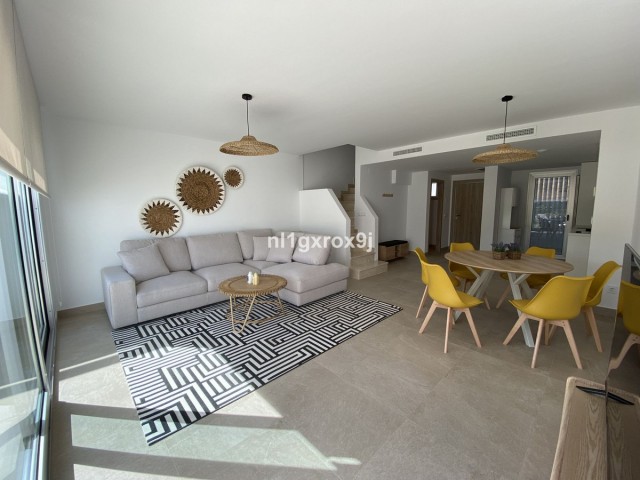 3 Soveroms Rekkehus i Estepona