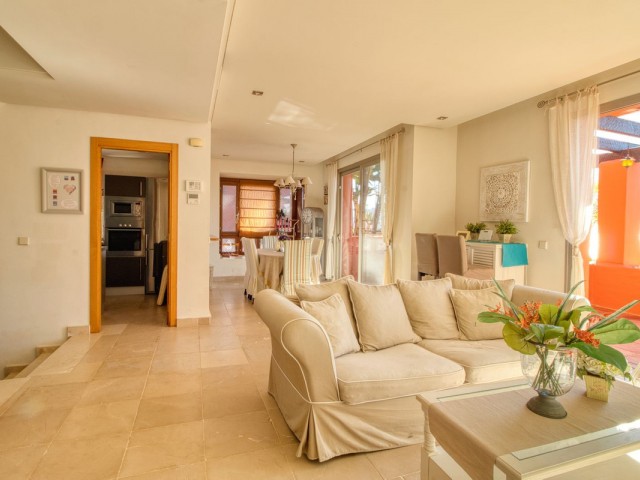 4 Bedrooms Townhouse in Manilva