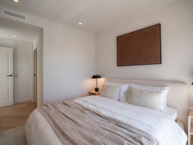 4 Bedrooms Apartment in Nueva Andalucía