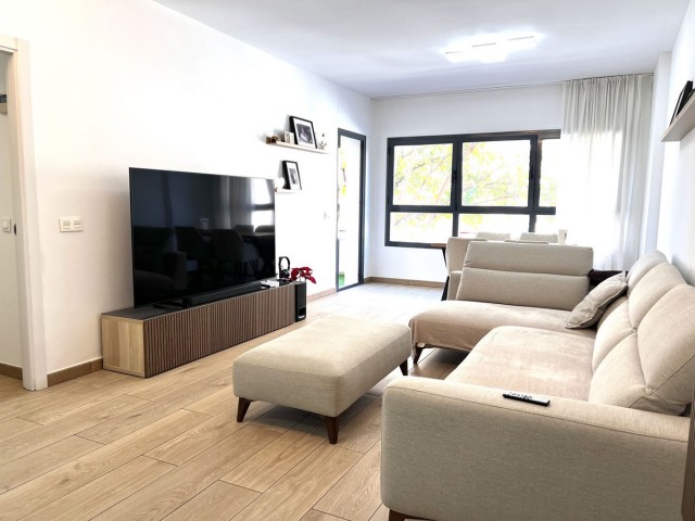 4 Soveroms Leilighet i Estepona