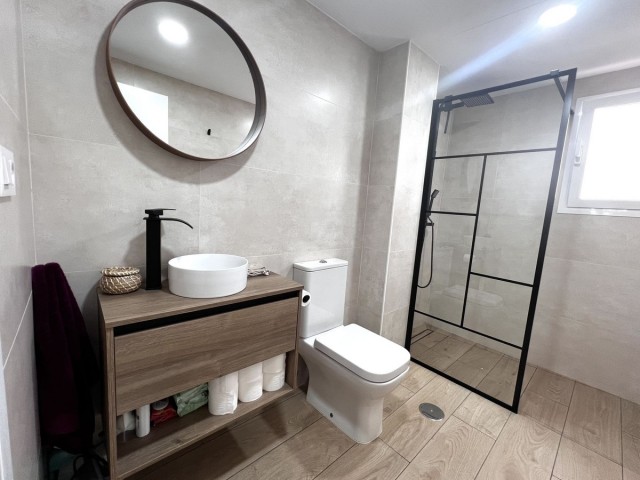 4 Soveroms Leilighet i Estepona