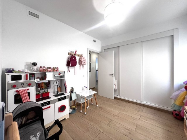 4 Bedrooms Apartment in Estepona