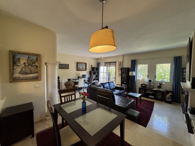 3 Bedrooms Townhouse in Estepona