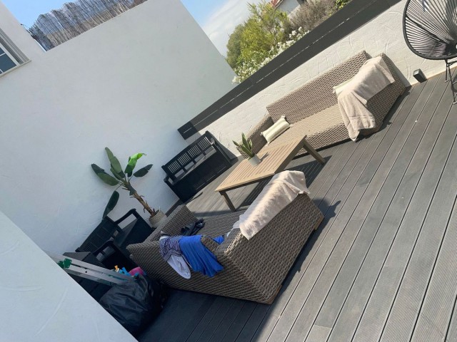 2 Bedrooms Apartment in Nueva Andalucía