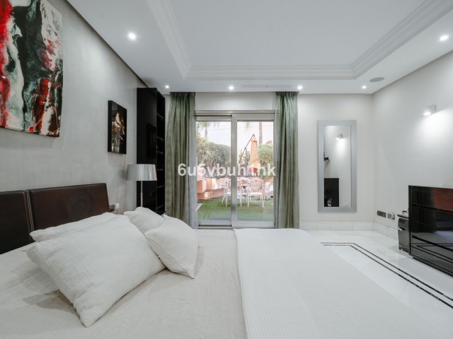 2 Bedrooms Apartment in Marbella