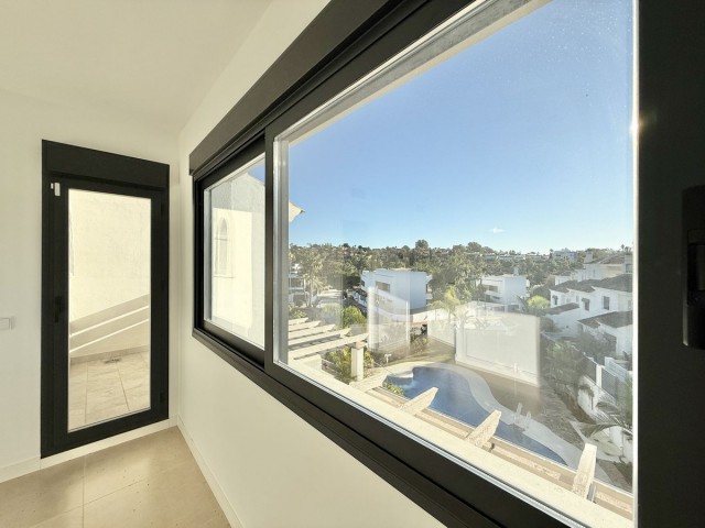 3 Bedrooms Townhouse in Estepona