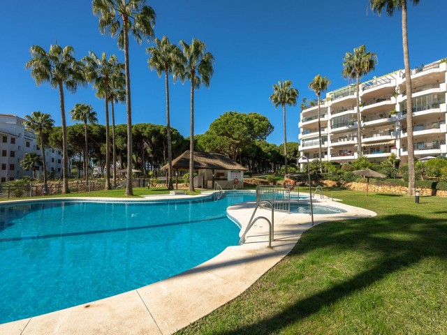 2 Makuuhuoneen Huoneisto Calahonda