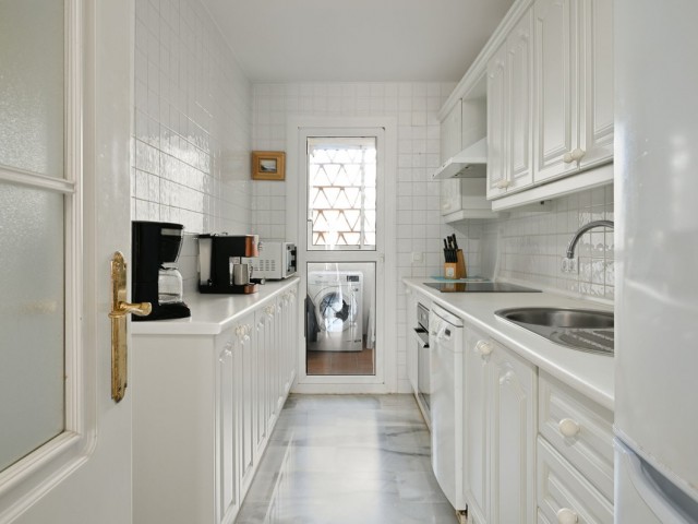 2 Makuuhuoneen Huoneisto Calahonda