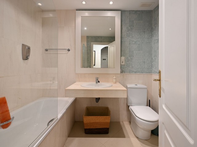 2 Makuuhuoneen Huoneisto Calahonda