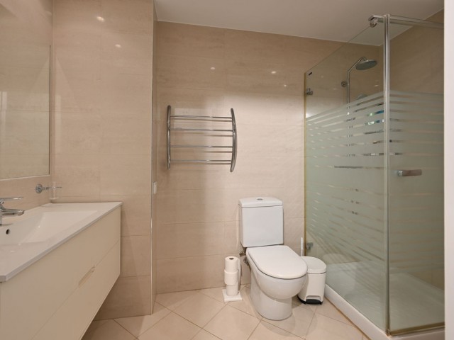 2 Makuuhuoneen Huoneisto Calahonda