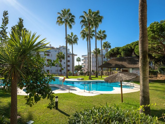 2 Makuuhuoneen Huoneisto Calahonda