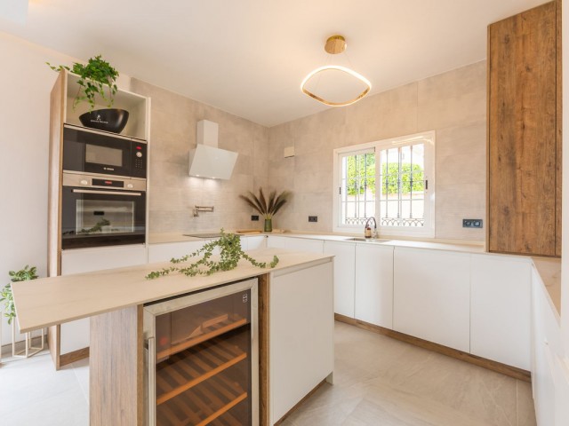 3 Bedrooms Villa in La Duquesa