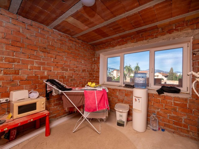 4 Makuuhuoneen Huvila El Faro