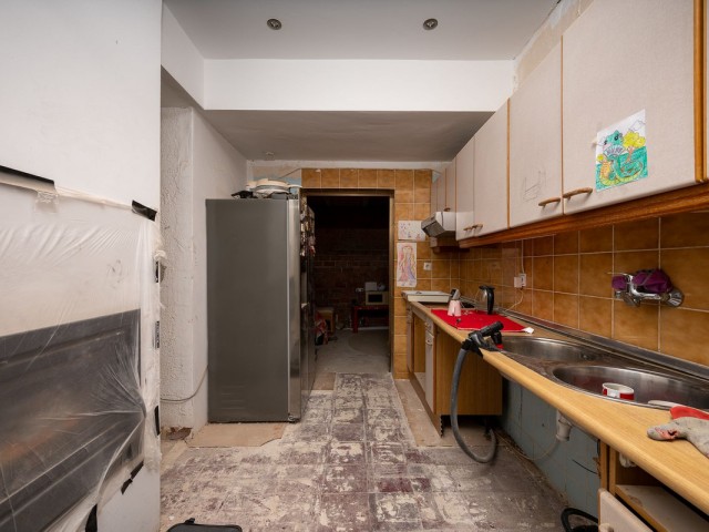 4 Makuuhuoneen Huvila El Faro