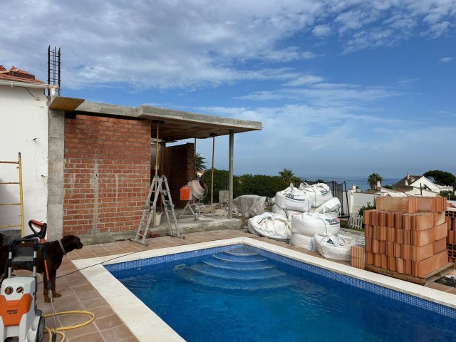 4 Makuuhuoneen Huvila El Faro