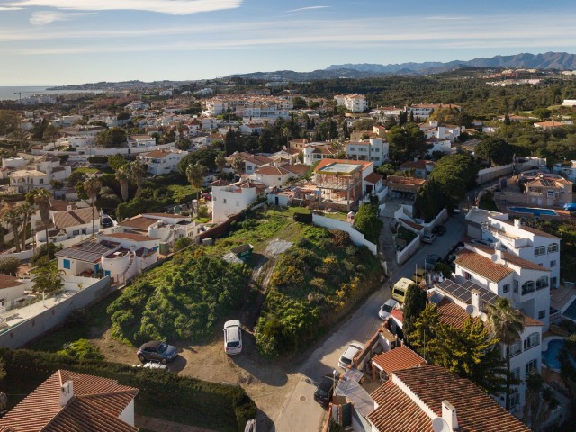 4 Makuuhuoneen Huvila El Faro
