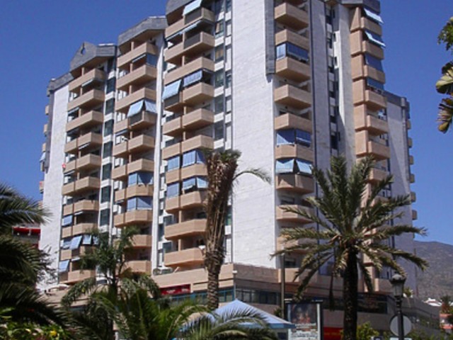 2 Bedrooms Apartment in Marbella