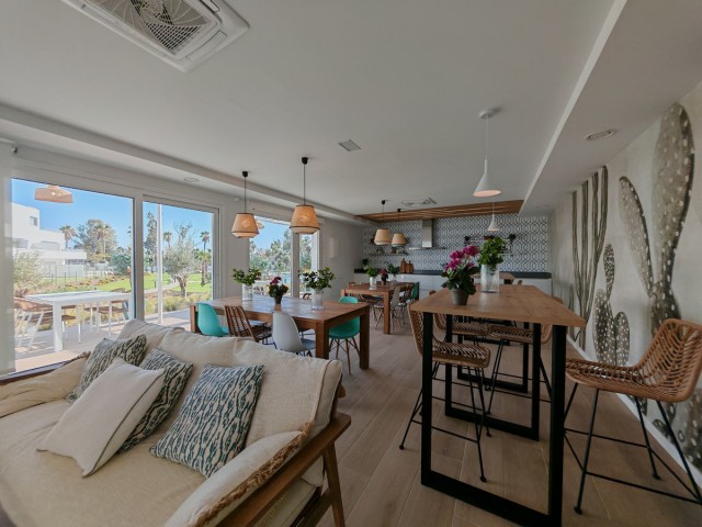 Apartamento con 2 Dormitorios  en Cancelada