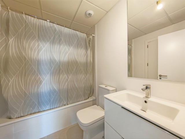 Apartamento con 2 Dormitorios  en Cancelada