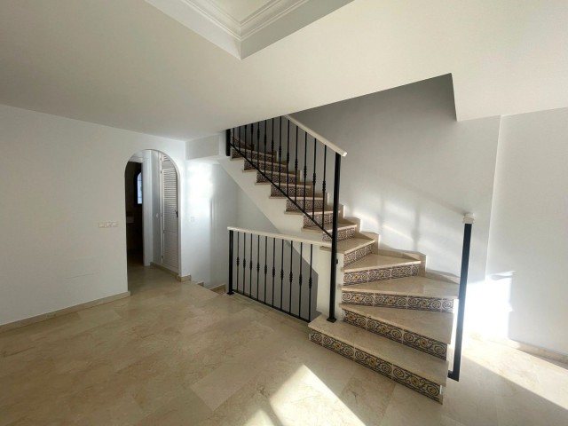 Rijtjeshuis, Manilva, R5271679